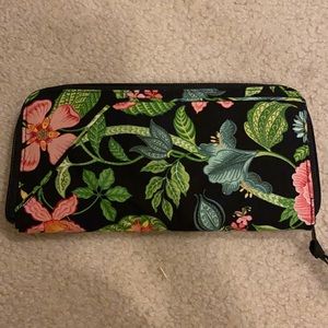 vera bradley wallet
